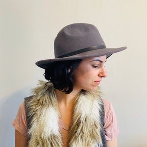 Grey wide brim boho hat